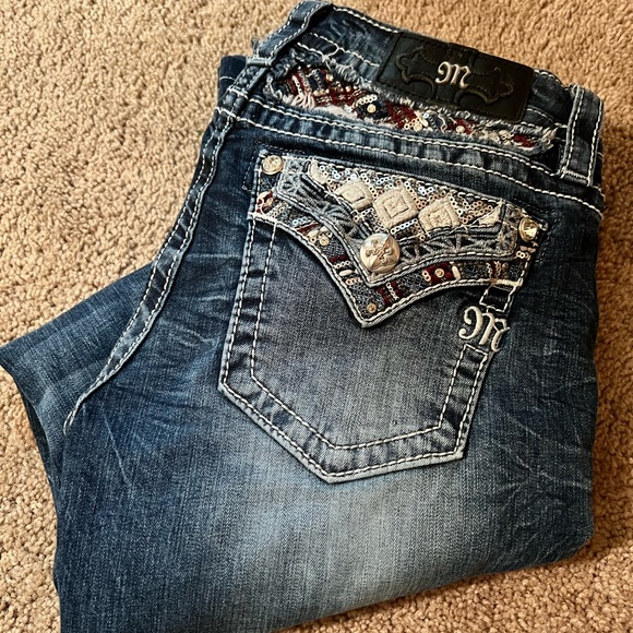 Miss Me Jeans - Picture 1 of 3